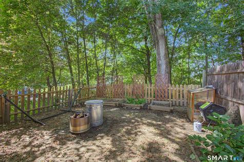 89 Broad Street Killingly CT 06239