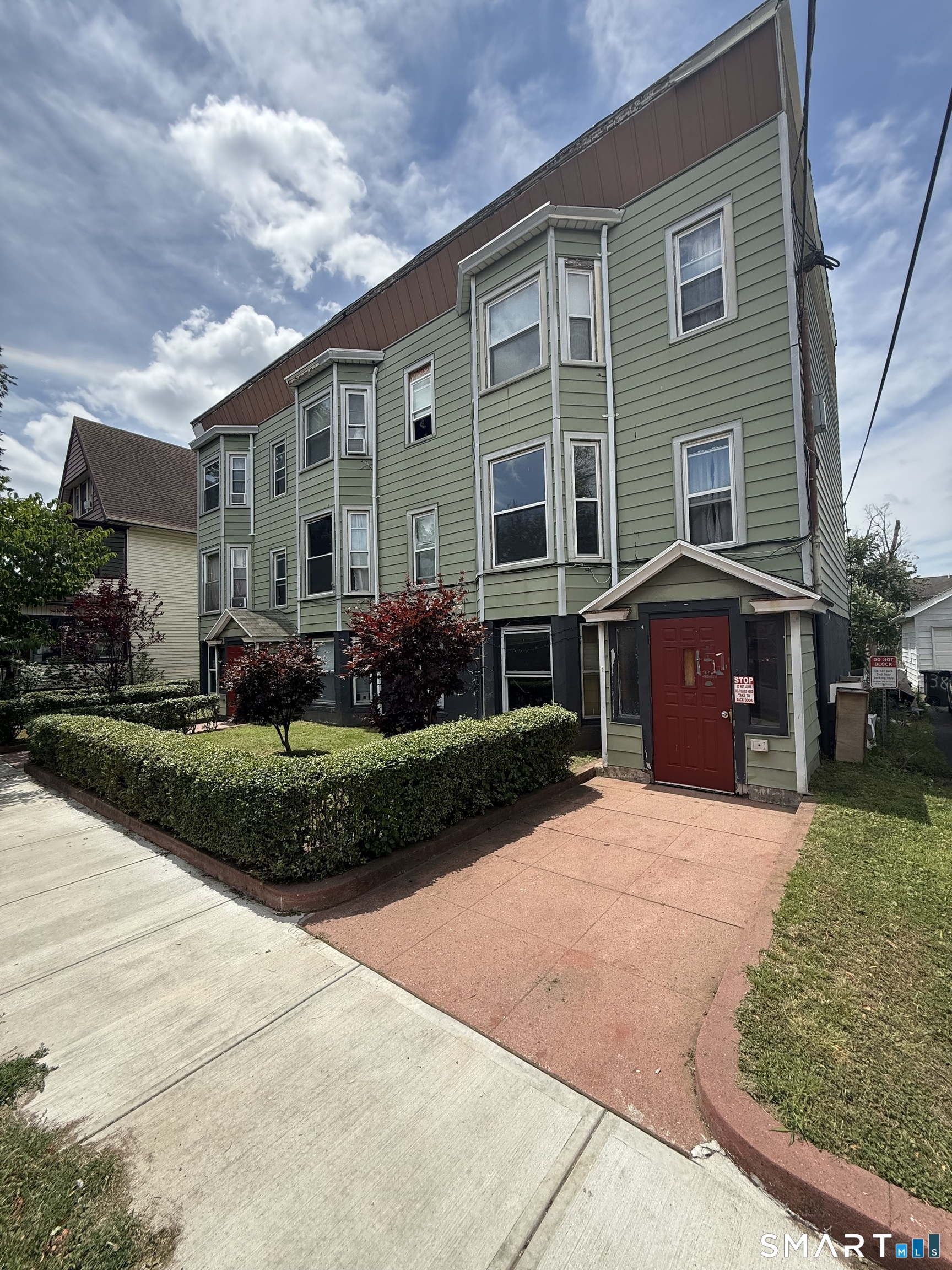 32 Clinton Avenue New Haven CT 06513