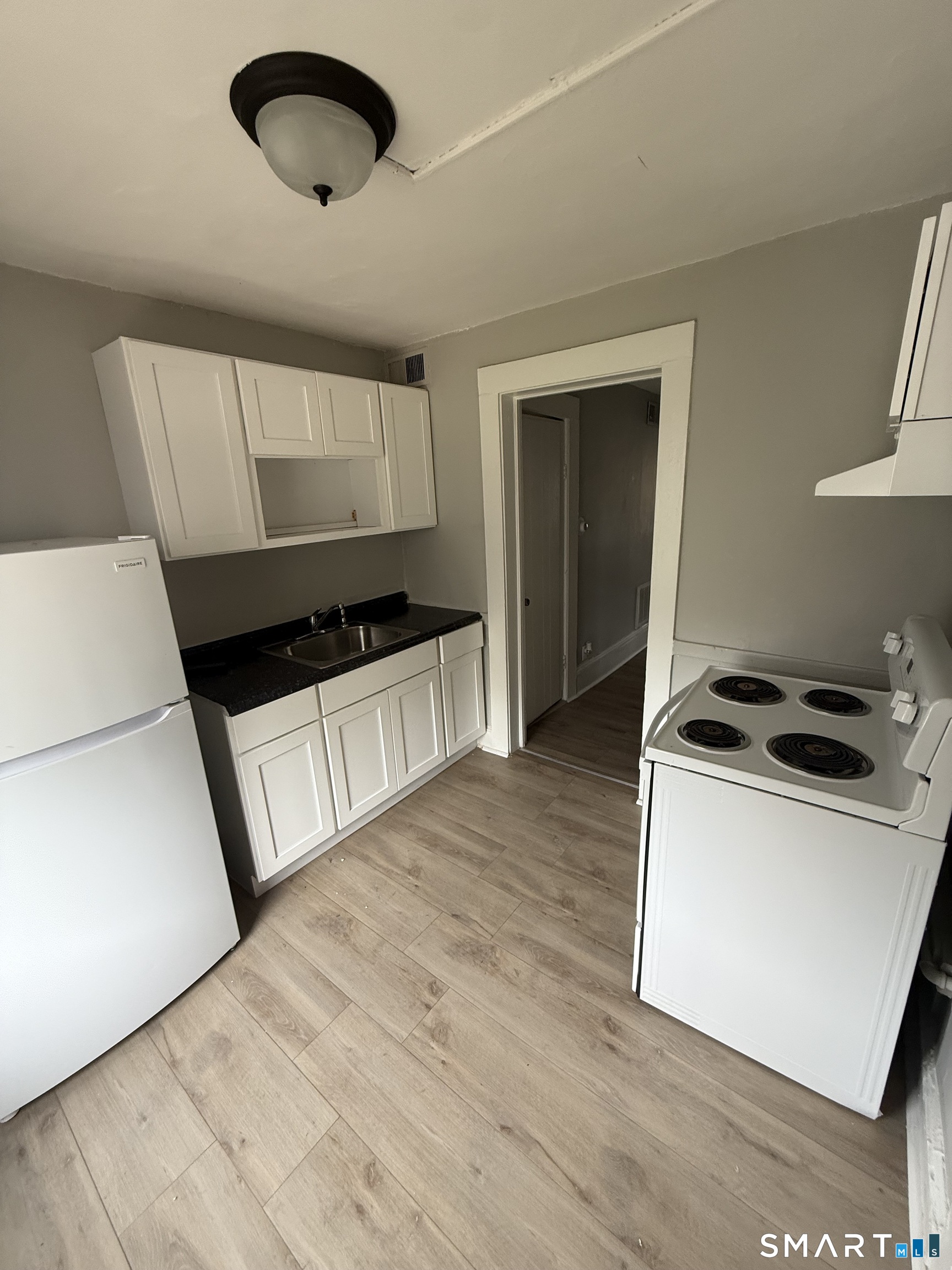 32 Clinton Avenue New Haven CT 06513