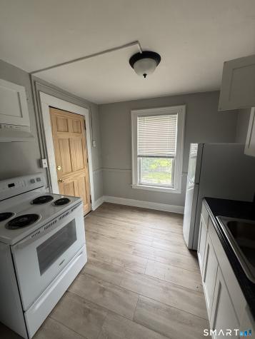 32 Clinton Avenue New Haven CT 06513