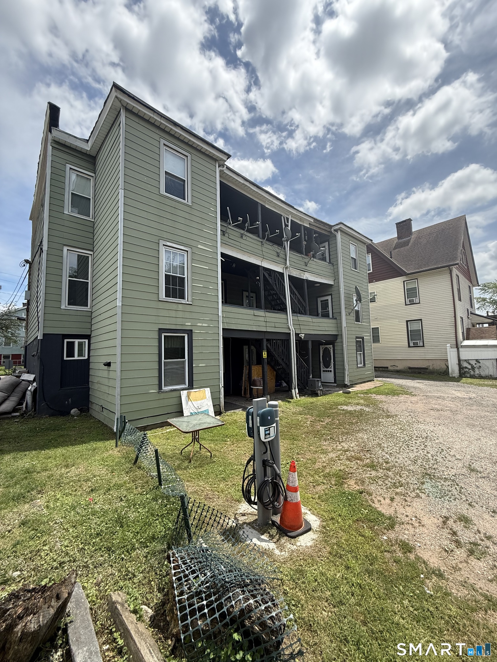 32 Clinton Avenue New Haven CT 06513