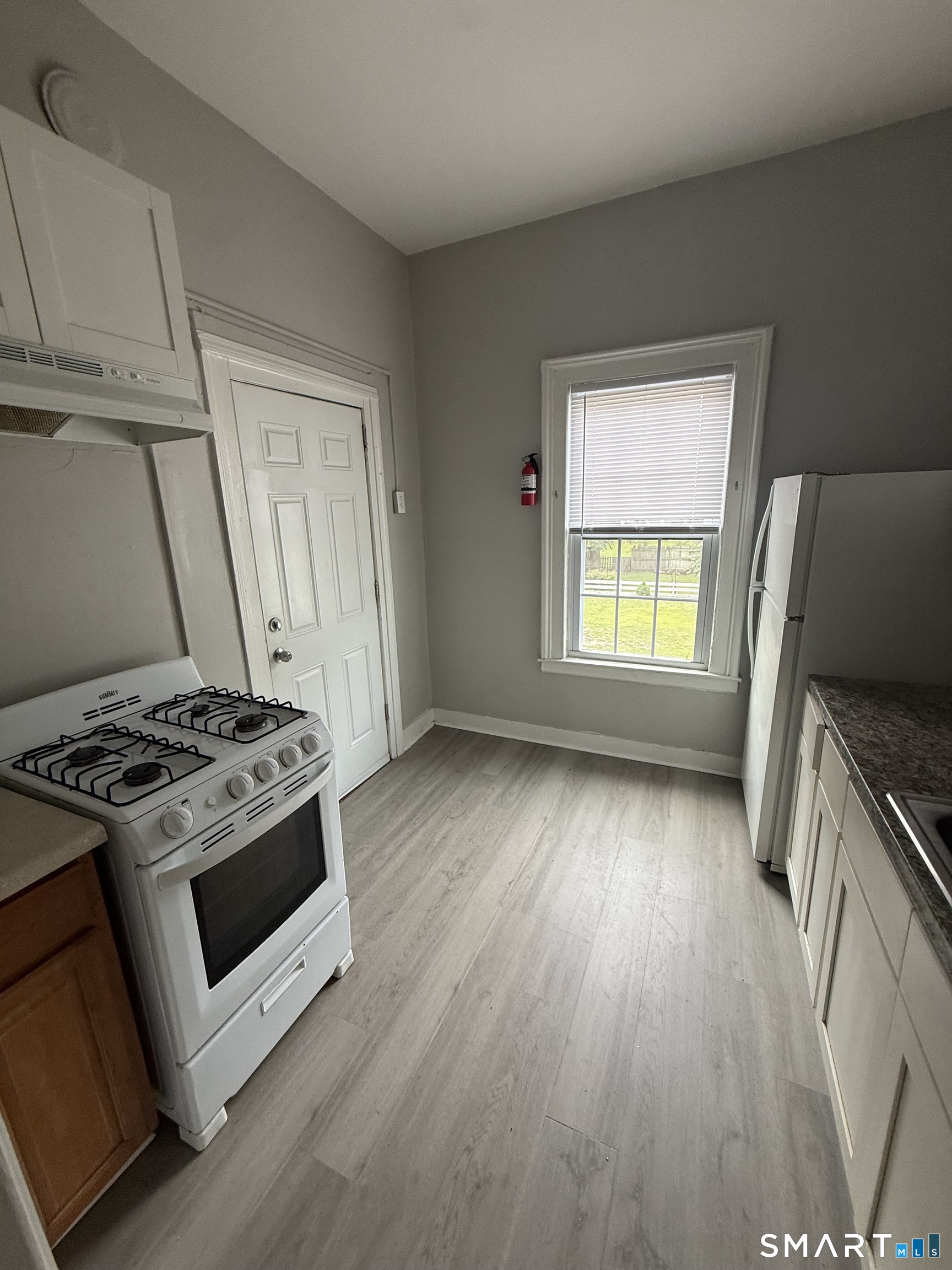 32 Clinton Avenue New Haven CT 06513