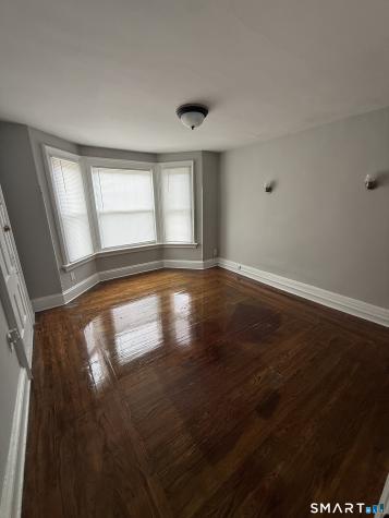 32 Clinton Avenue New Haven CT 06513