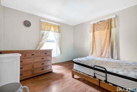 727 Iranistan Avenue Bridgeport CT 06605