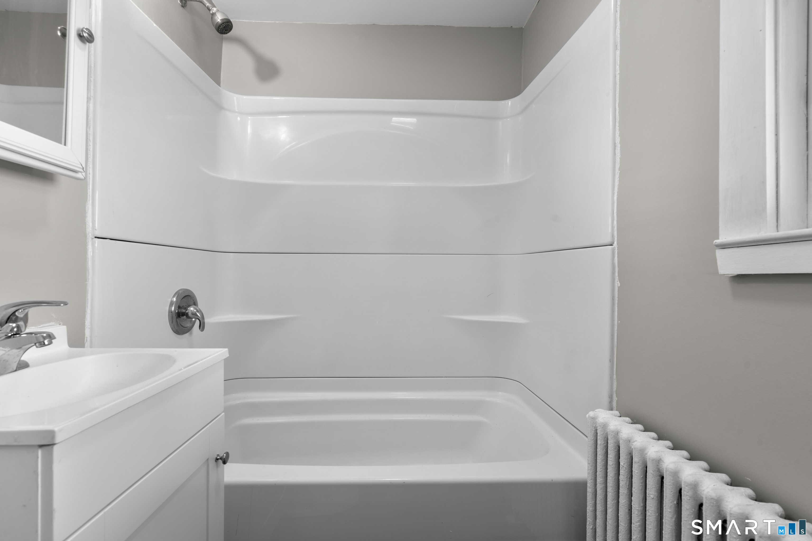 72 South St Extension Bristol CT 06010