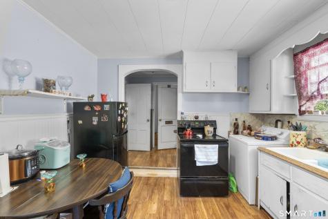 72 South St Extension Bristol CT 06010
