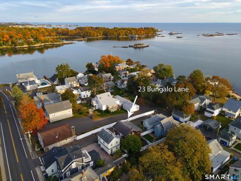 23 Bungalow Lane Branford CT 06405