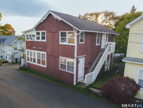 23 Bungalow Lane Branford CT 06405