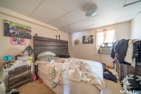 23 Bungalow Lane Branford CT 06405