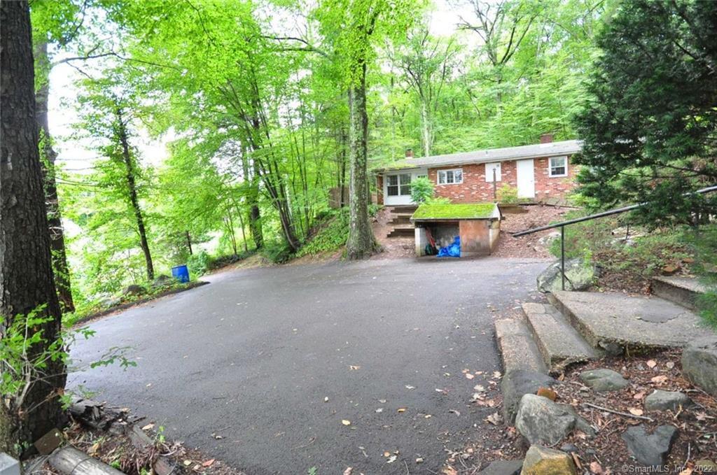 55 Lovely Street Canton CT 06019