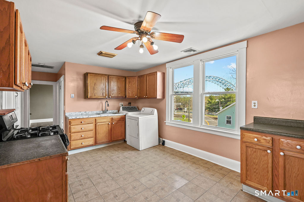 13-15 Portland Street Middletown CT 06457