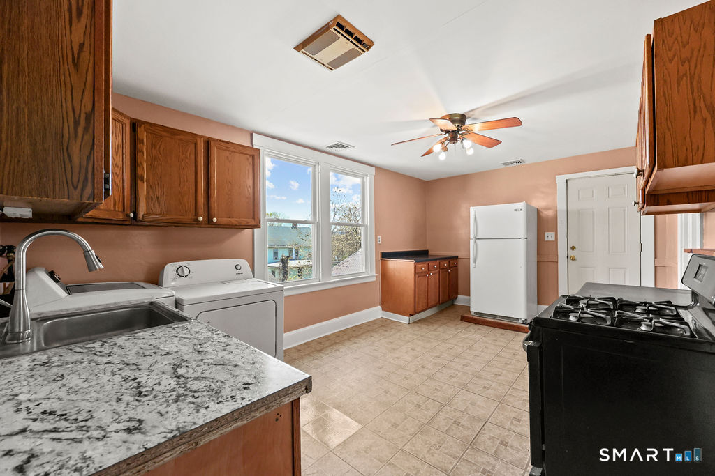 13-15 Portland Street Middletown CT 06457
