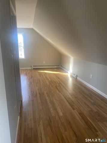 644-646 Hallett Street Bridgeport CT 06608