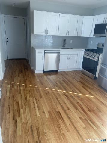 644-646 Hallett Street Bridgeport CT 06608