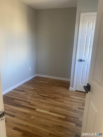 644-646 Hallett Street Bridgeport CT 06608