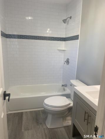 644-646 Hallett Street Bridgeport CT 06608