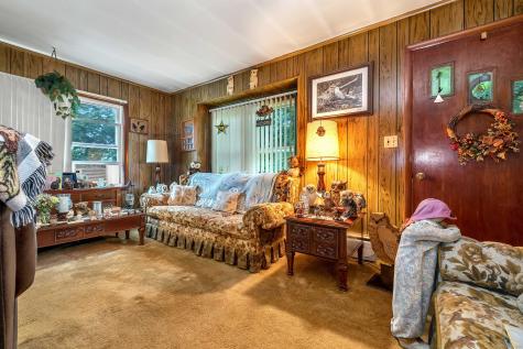 398 & 402 Boston Post Road Waterford CT 06385