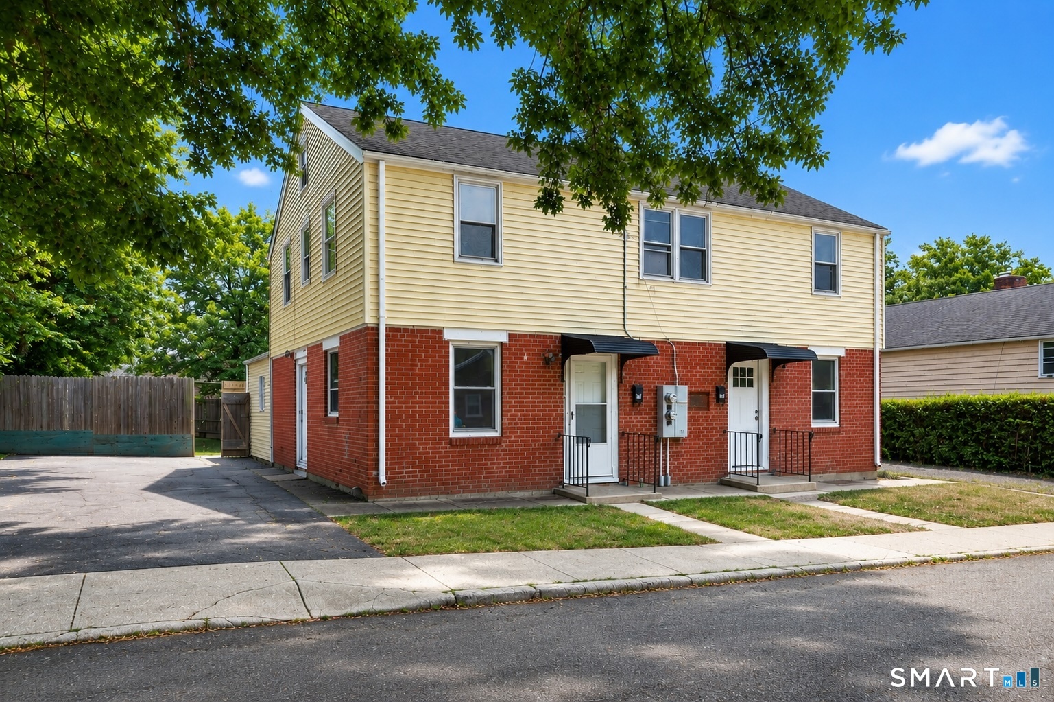 150-152 Alexander Drive Bridgeport CT 06606