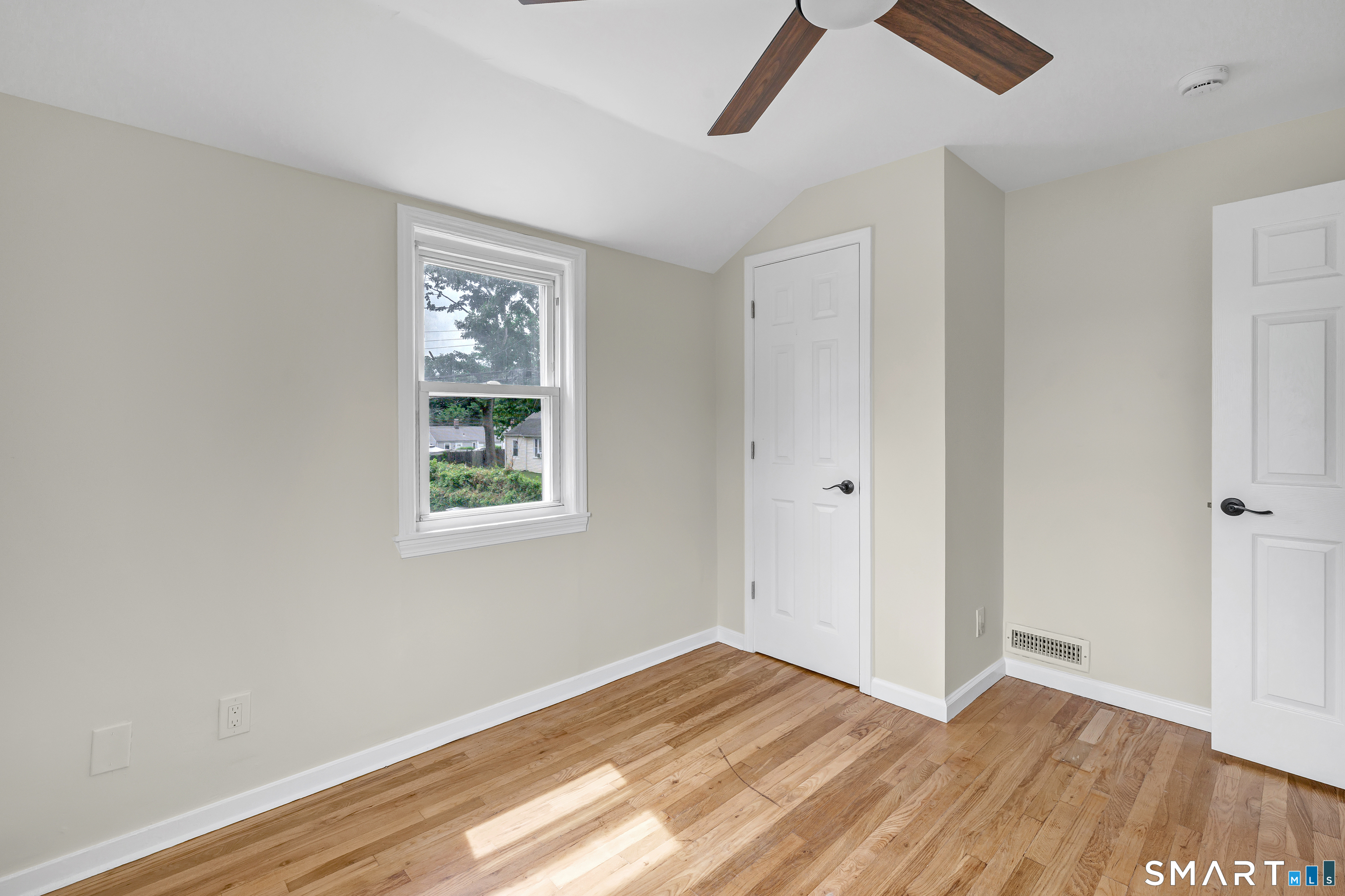 150-152 Alexander Drive Bridgeport CT 06606