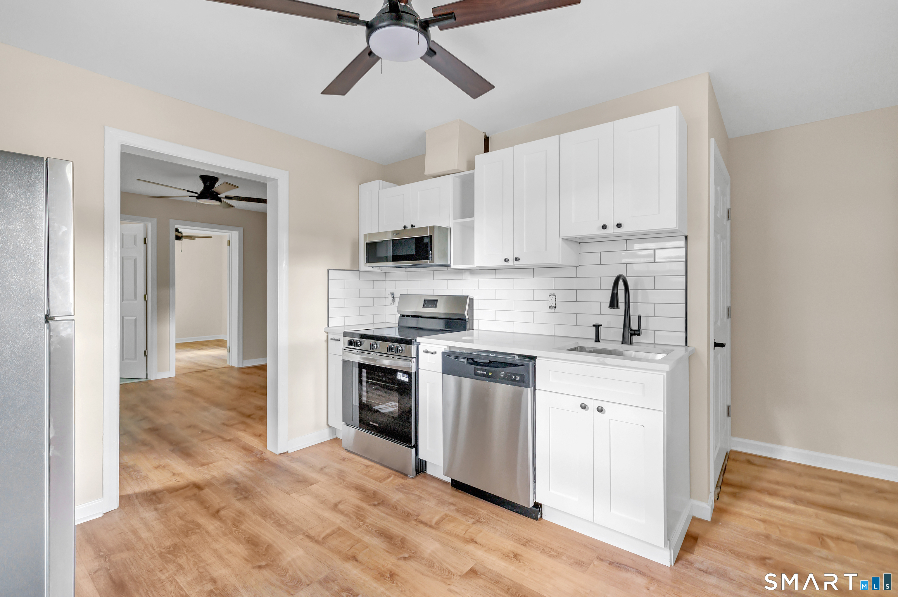 150-152 Alexander Drive Bridgeport CT 06606