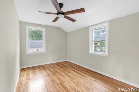 150-152 Alexander Drive Bridgeport CT 06606