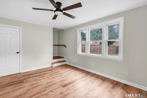 150-152 Alexander Drive Bridgeport CT 06606