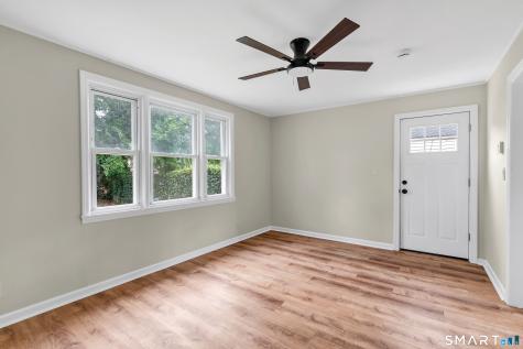 150-152 Alexander Drive Bridgeport CT 06606
