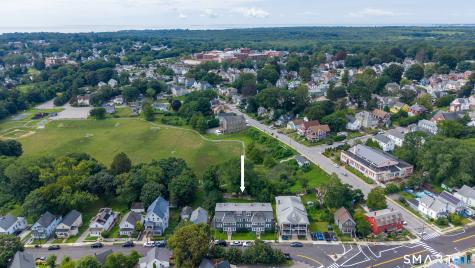 82 Maple Avenue New London CT 06320