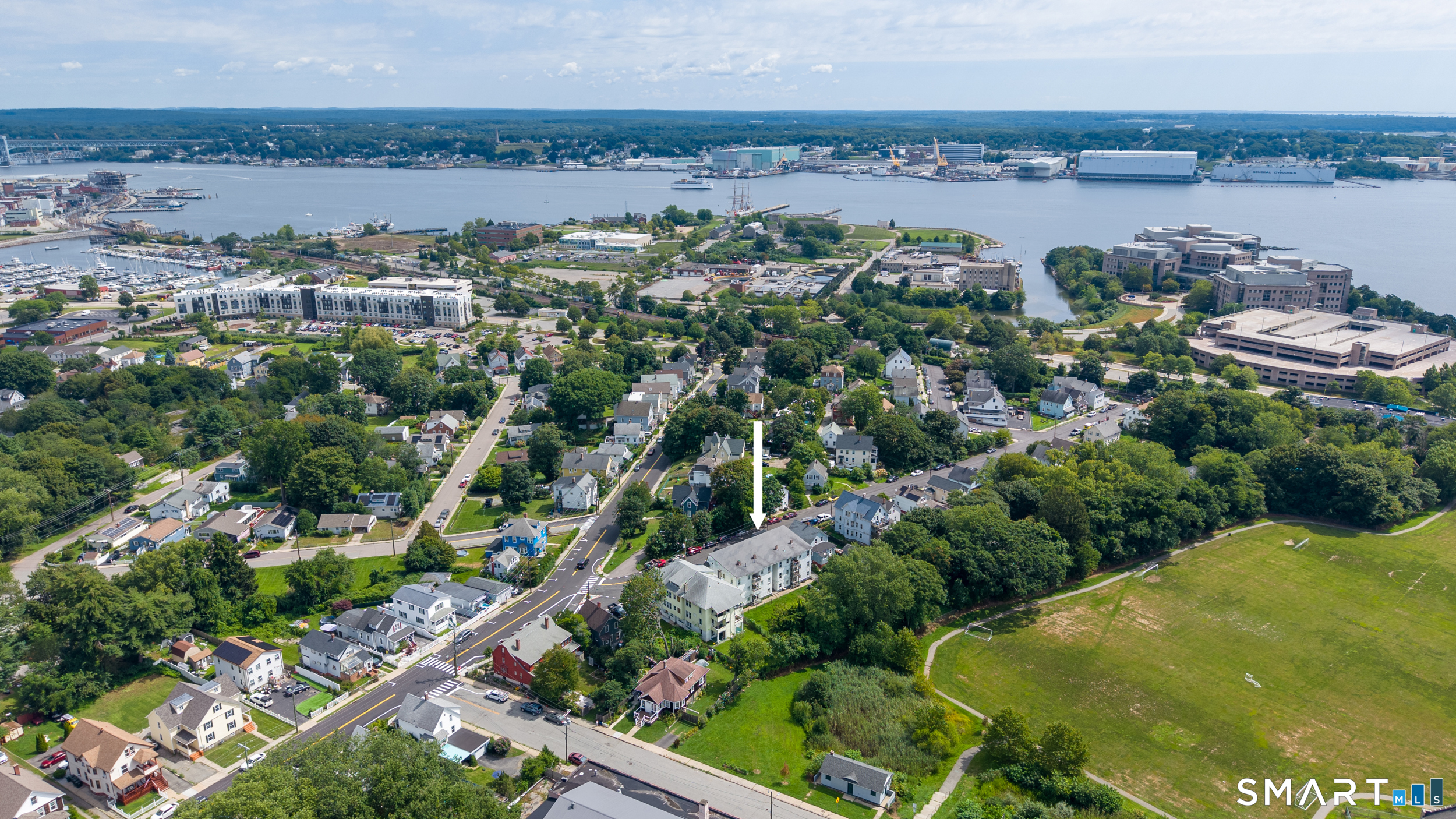 82 Maple Avenue New London CT 06320