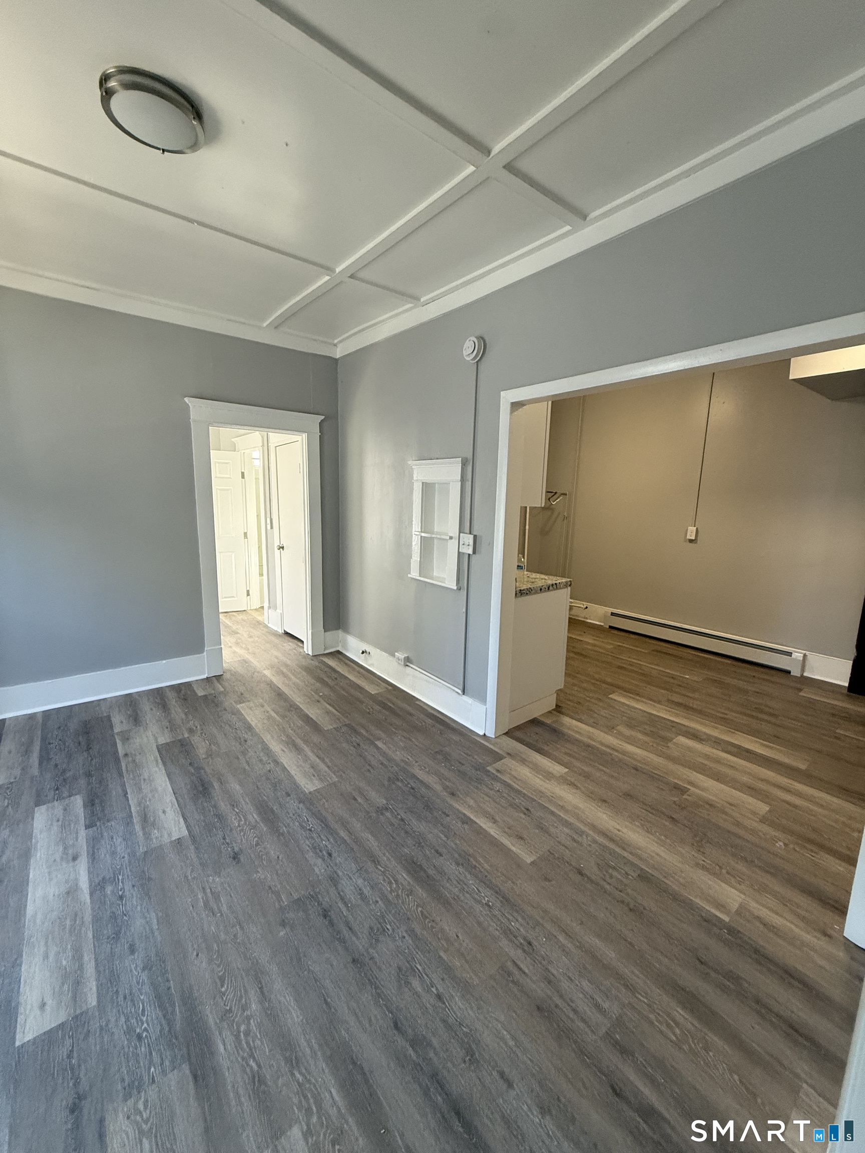 82 Maple Avenue New London CT 06320