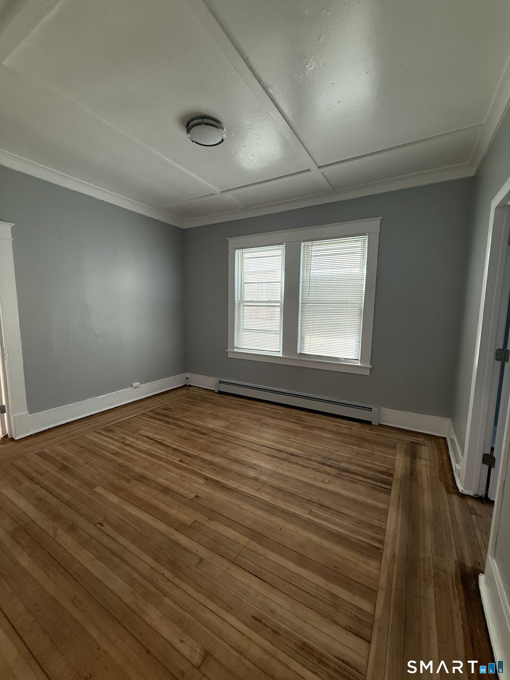 82 Maple Avenue New London CT 06320