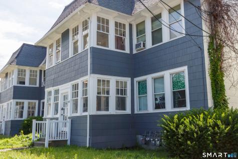 82 Maple Avenue New London CT 06320