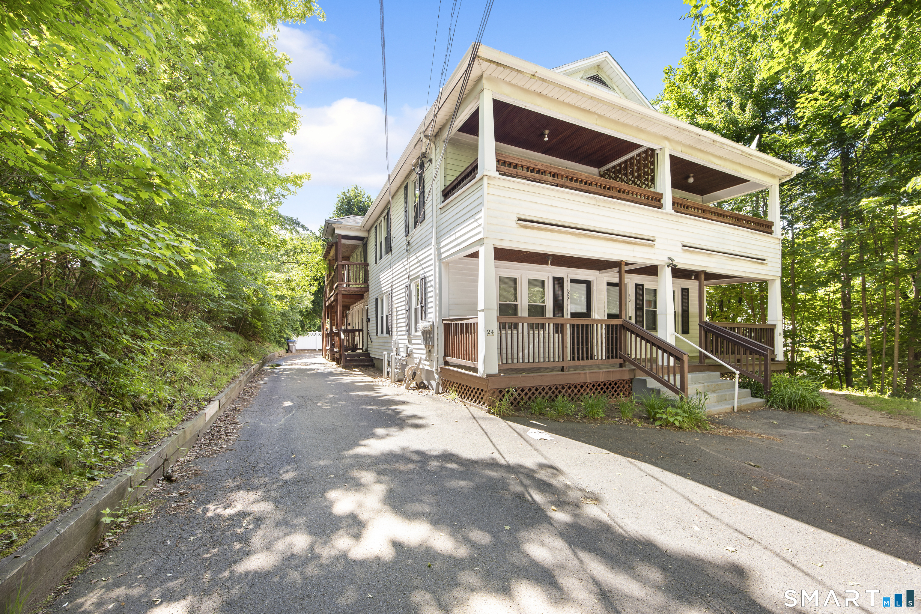 18 Arch Street Manchester CT 06040
