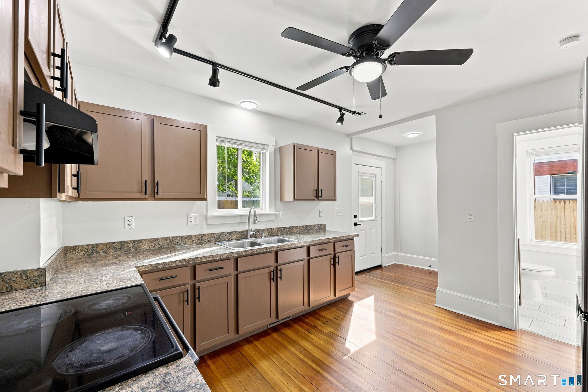 278-280 Hazard Avenue Enfield CT 06082