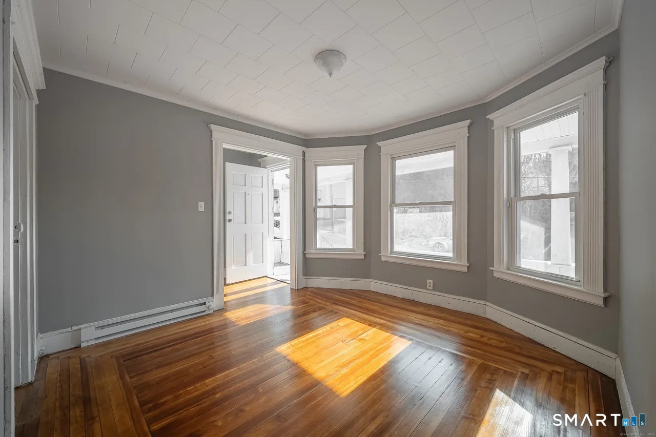 15 Howard Street Waterbury CT 06705