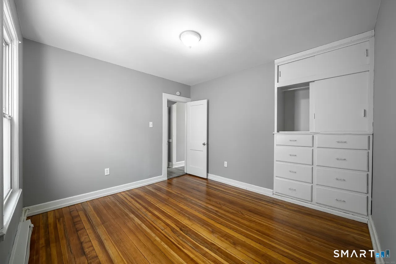 15 Howard Street Waterbury CT 06705