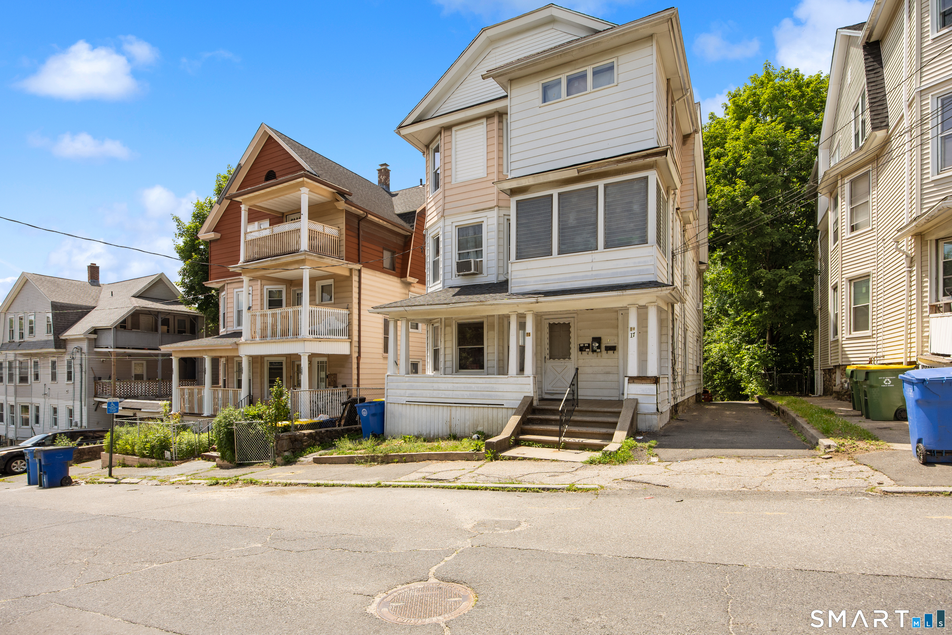15 Howard Street Waterbury CT 06705