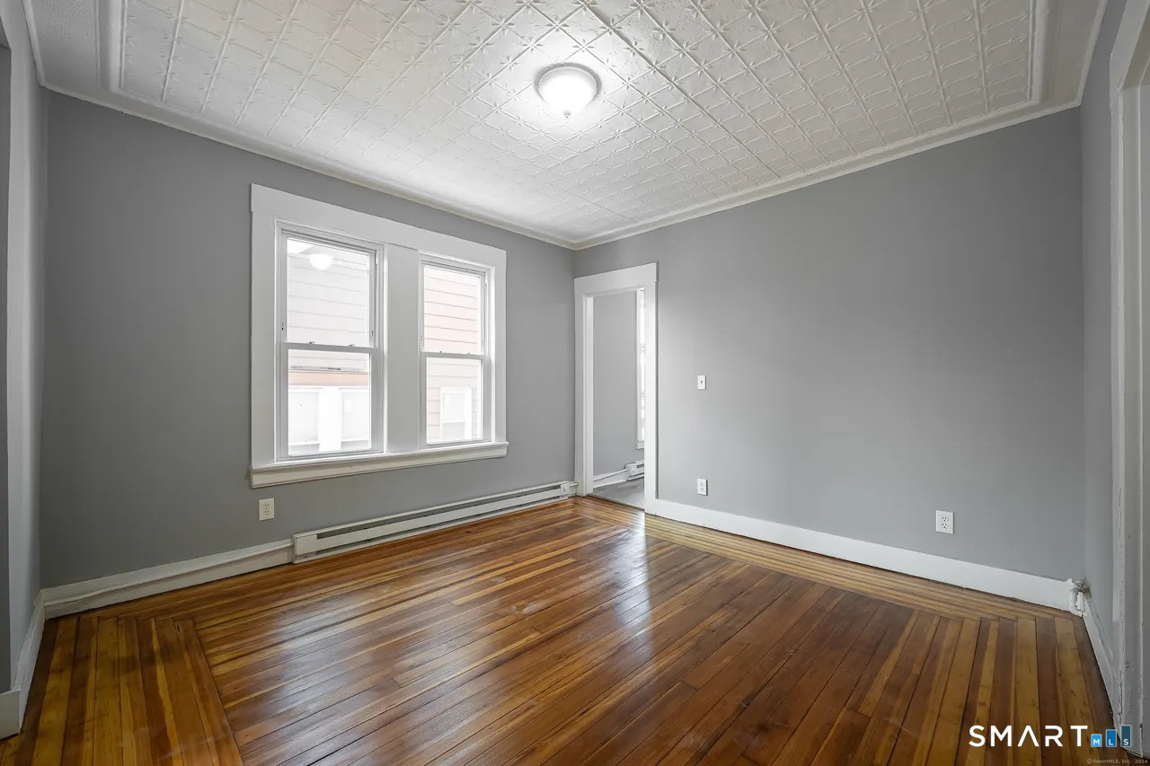 15 Howard Street Waterbury CT 06705