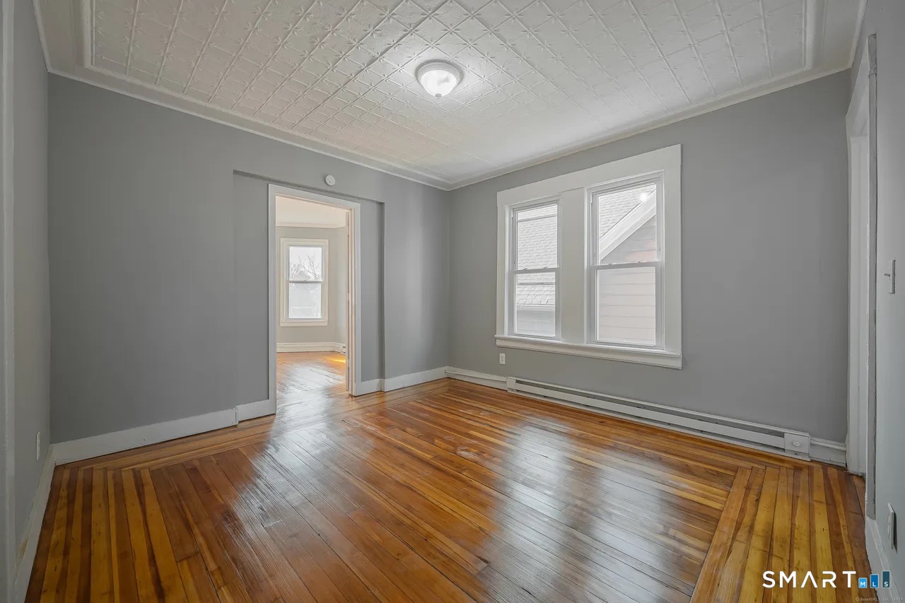 15 Howard Street Waterbury CT 06705