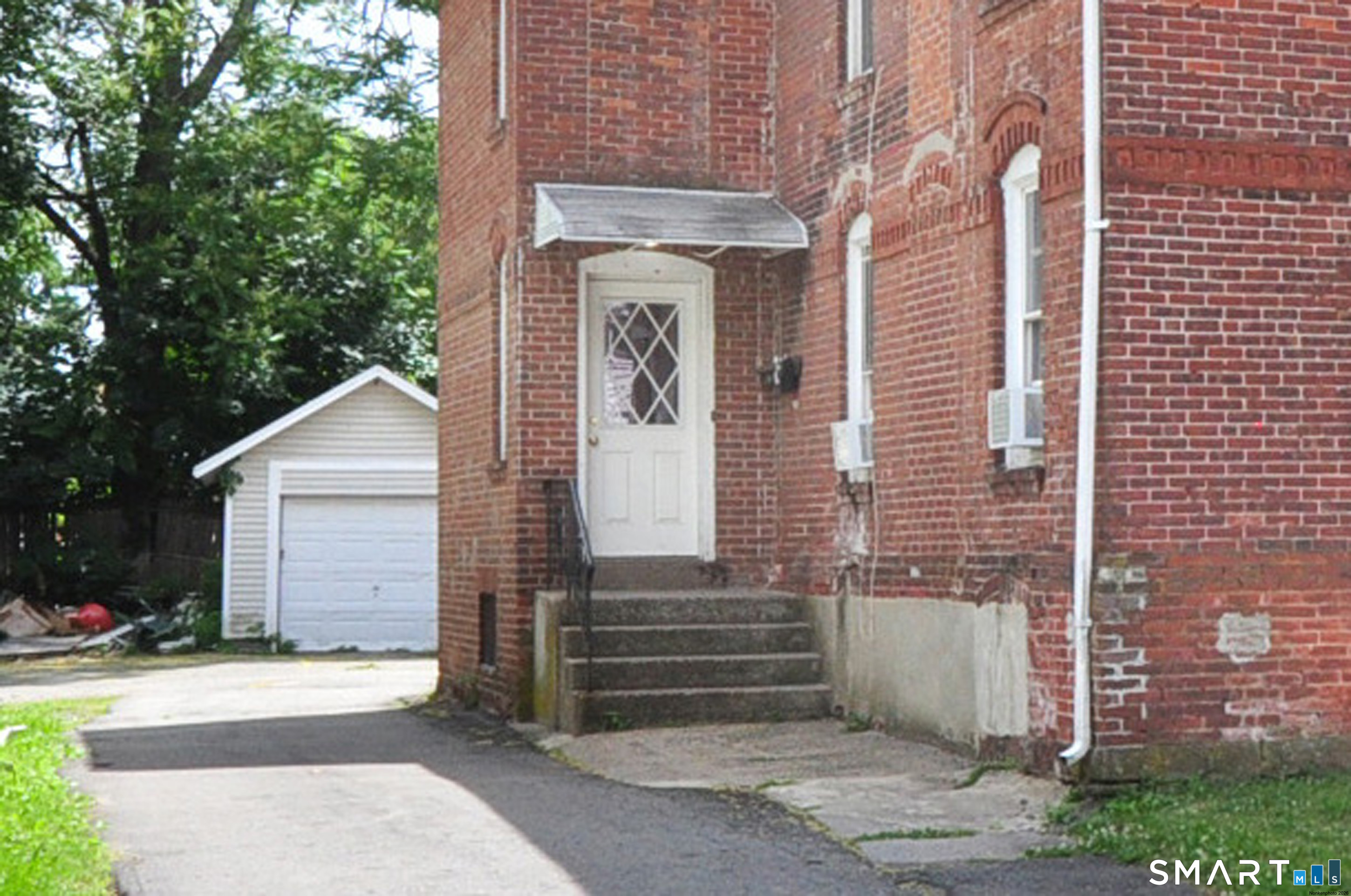 24 Garden Street Meriden CT 06451