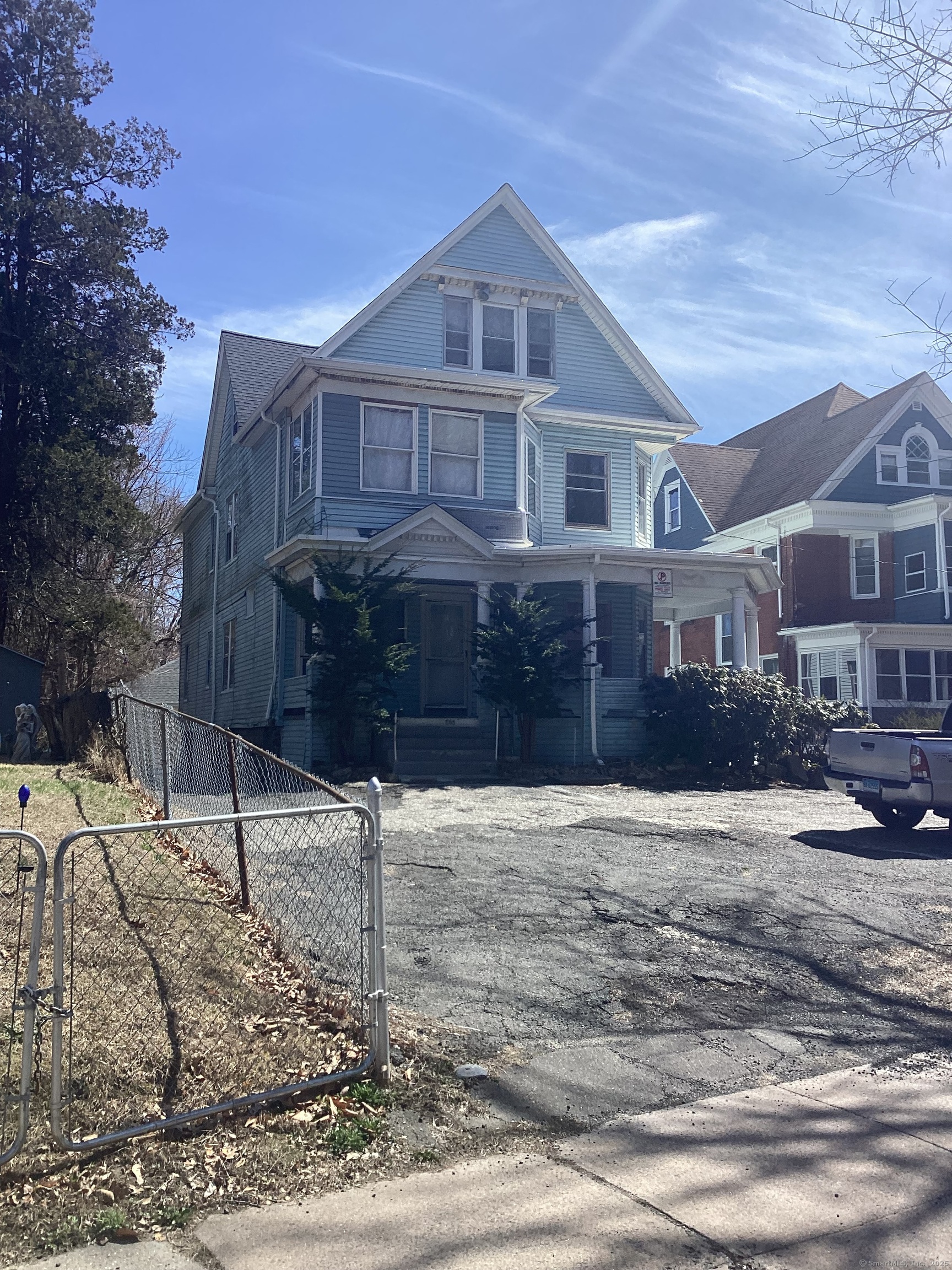 308 Vine Street Hartford CT 06112