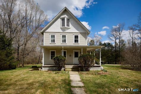 82 Pin Pack Road Ridgefield CT 06877