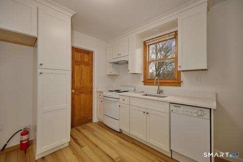 82 Pin Pack Road Ridgefield CT 06877