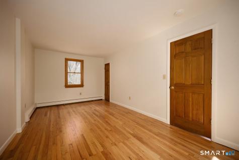 82 Pin Pack Road Ridgefield CT 06877