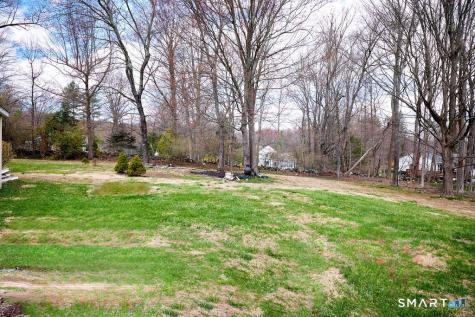 82 Pin Pack Road Ridgefield CT 06877