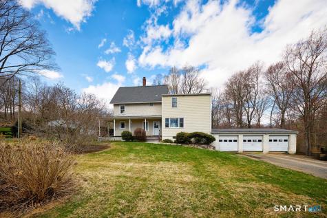 82 Pin Pack Road Ridgefield CT 06877
