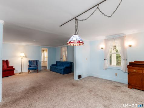 208 Twin Lakes Road North Branford CT 06471