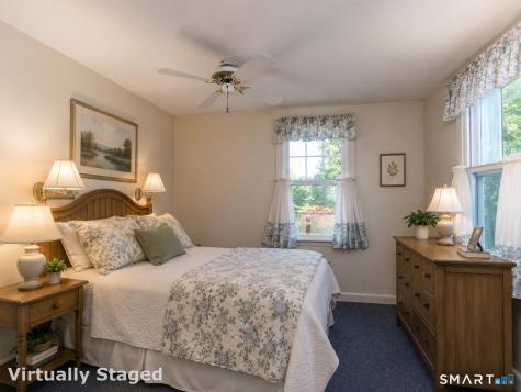 208 Twin Lakes Road North Branford CT 06471