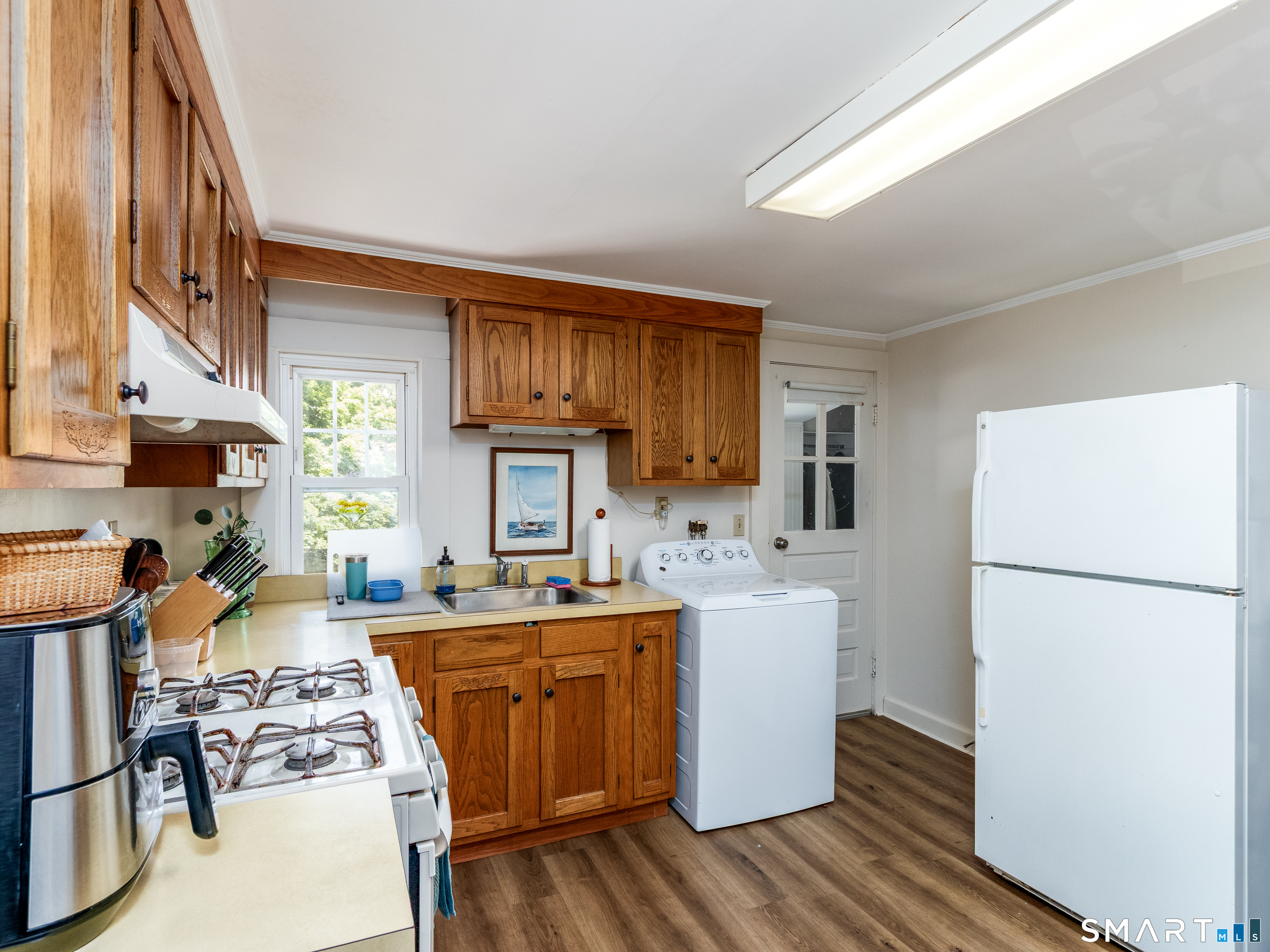 208 Twin Lakes Road North Branford CT 06471