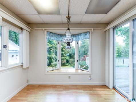 208 Twin Lakes Road North Branford CT 06471